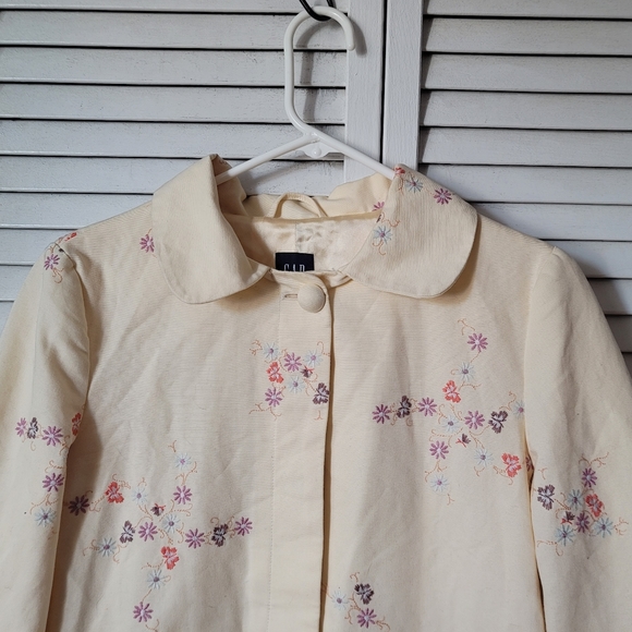 GAP Floral Embroidered Jacket, Size M - Picture 7 of 13